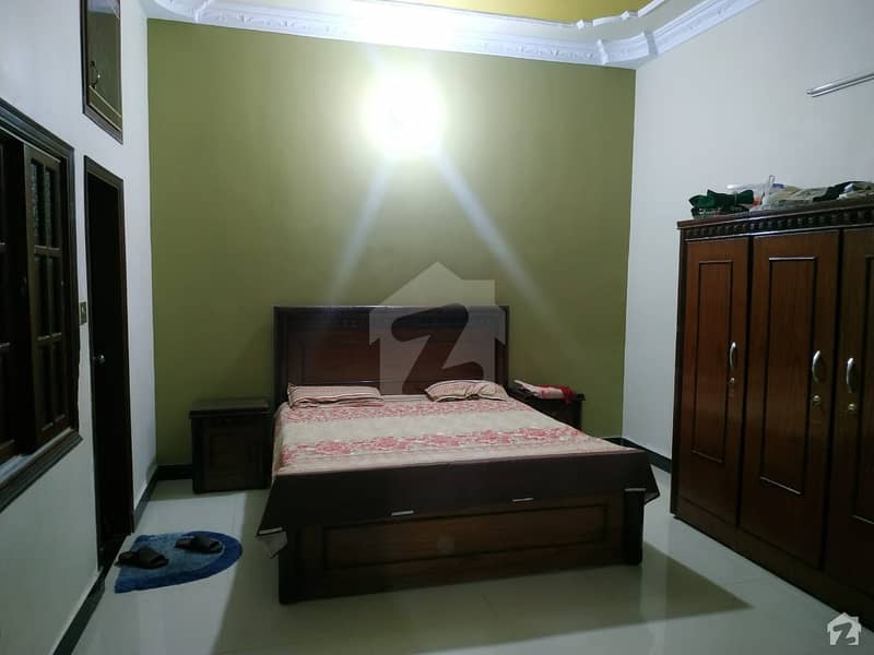 کوہسار حیدر آباد میں 9 کمروں کا 6 مرلہ مکان 2.5 کروڑ میں برائے فروخت۔