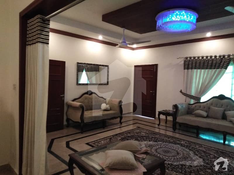 1 Kanal Owner Built House For Sale In E-11 At Investor Rate