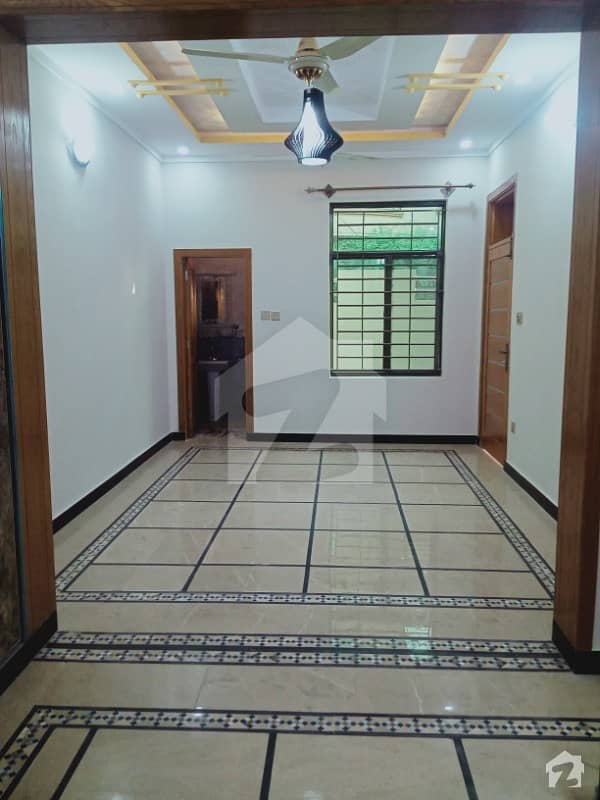 Upper Portion Is Available For Rent In Airport Housing Society - Sector 4