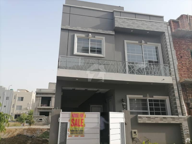 3 Marla House Available In Raiwind Road For Sale