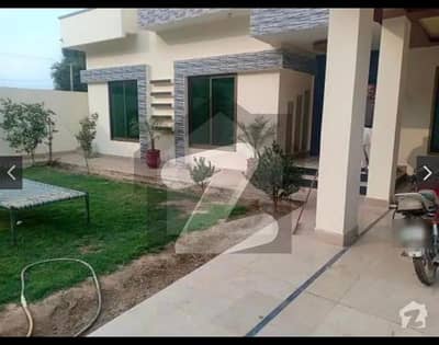 عباسیہ ٹاؤن رحیم یار خان میں 7 کمروں کا 1 کنال مکان 2.5 کروڑ میں برائے فروخت۔