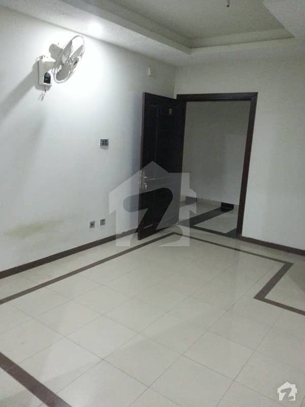 Apartment For Sale Bahria Town Phase 4