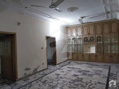 جی ۔ 13/2 جی ۔ 13 اسلام آباد میں 2 کمروں کا 7 مرلہ کمرہ 33 ہزار میں کرایہ پر دستیاب ہے۔