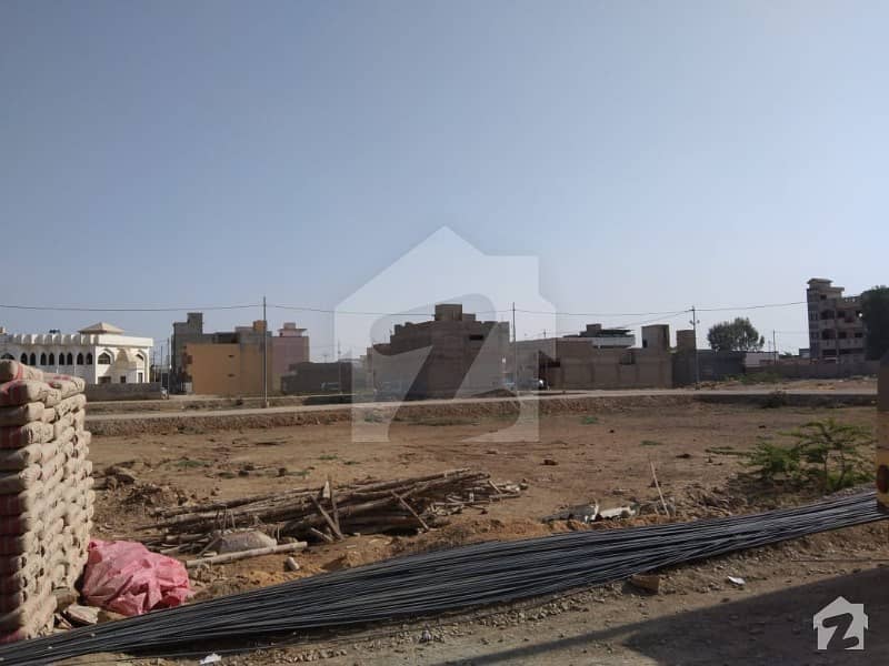 200 Sq. yds Al Ashraf Society Sector 2a Scheme 33 Near Al Asif Square Available For Sale