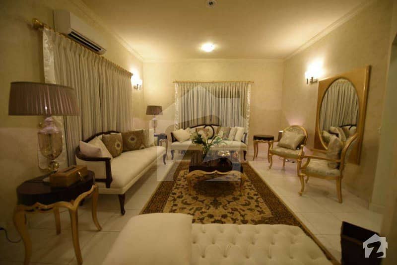 بحریہ ٹاؤن - پریسنٹ 10 بحریہ ٹاؤن کراچی کراچی میں 3 کمروں کا 8 مرلہ مکان 1.83 کروڑ میں برائے فروخت۔