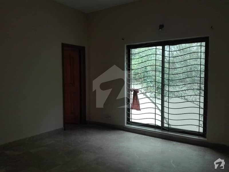 Centrally Located House Available In Al Rehman Garden For Rent