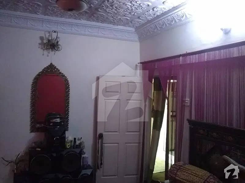 Flat In Sharifabad Sized 750 Square Feet Is Available