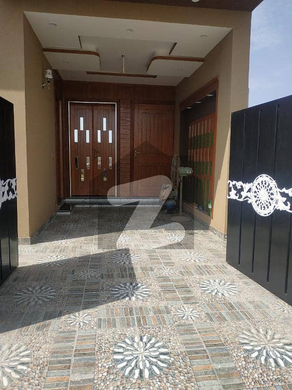 5 Marla Luxury House For Sale In M7 C