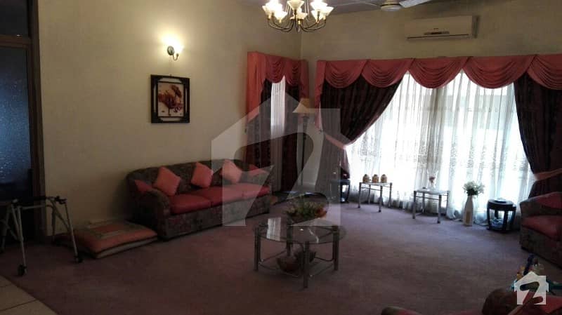 2 Bed Room Apartment E-11 Multi In Islamabad