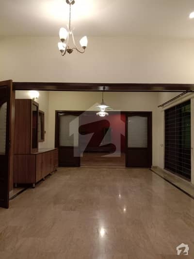 One Kanal Lower Portion For Rent In Dha Ph 8