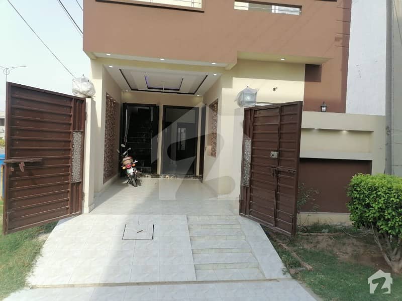 **Facing Park Gated Community 900 Square Feet Furnished House For Sale At Dream Avenue Lahore