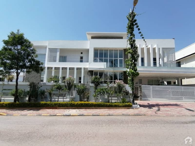 House Of 2 Kanal In Bahria Town For Sale
