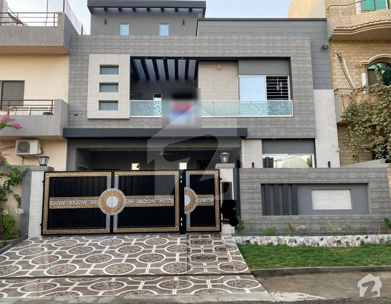 Punjab Phase 2  10 Marla Brand New Luxury House For Sale