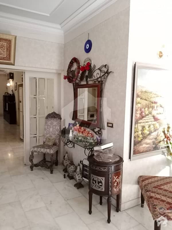 6 -kanal Double Storey House Available For Sale Out Class Location Straight Road