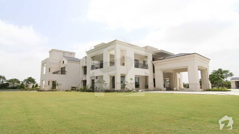 6000 Square Yards Bahria Farm House Up For Sale In Bahria Town Karachi