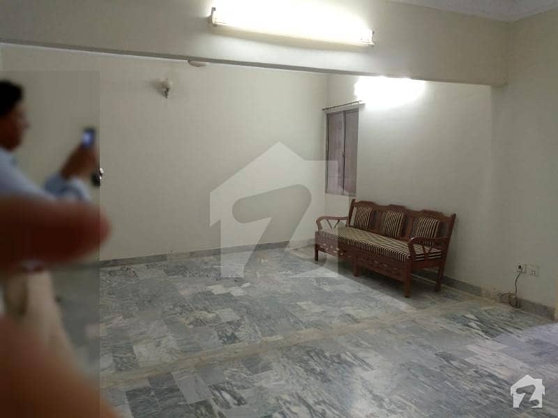 Flat Available For Rent In Gulistan E Johar Block 18 Perfume Chowk  Bechlor Allowed