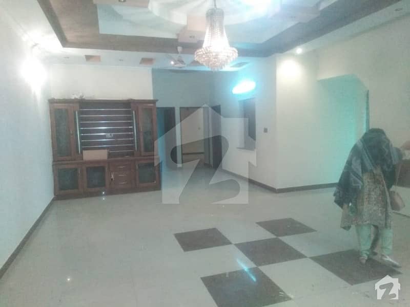 A 10 Marla Lower Portion In Lahore Is On The Market For Rent