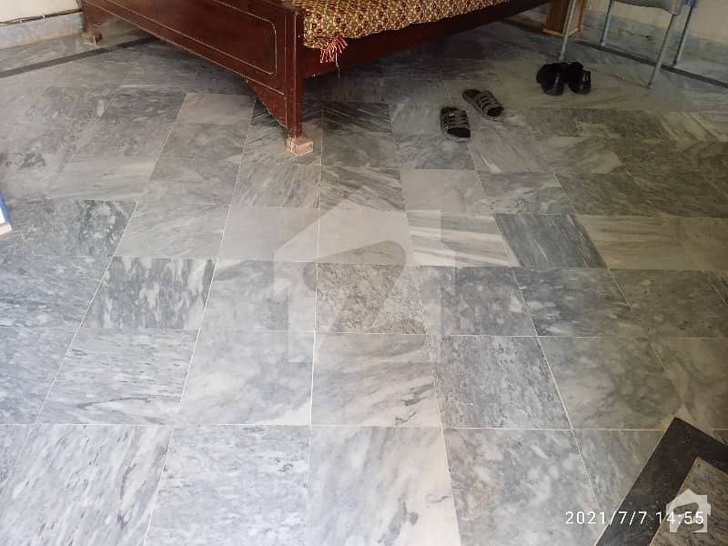 14 X 12 Room For Rent Tile Marble