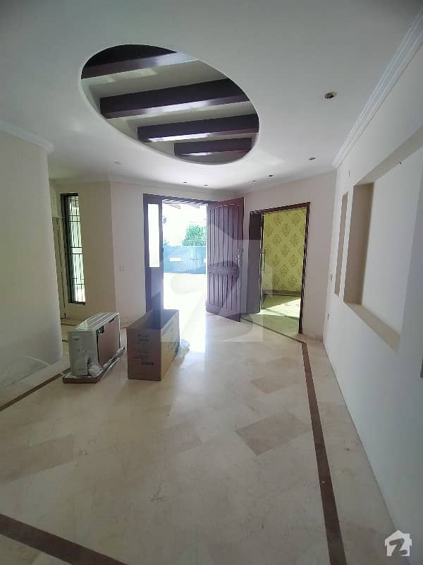Dha Phase 3 Block W House For Sale Ideal Location