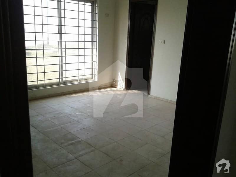 3 Bed New Apartment For Rent Askari 11