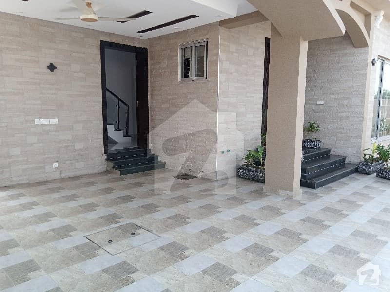 Prominently-Located House Available In Dha Phase 8 - Ex Park View For Rent