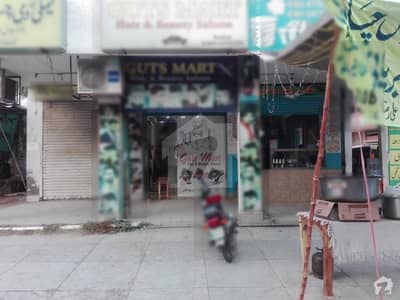 In Allama Iqbal Town 10 Marla Building For Sale