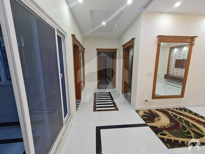 جی ۔ 13 اسلام آباد میں 3 کمروں کا 4 مرلہ مکان 2.3 کروڑ میں برائے فروخت۔