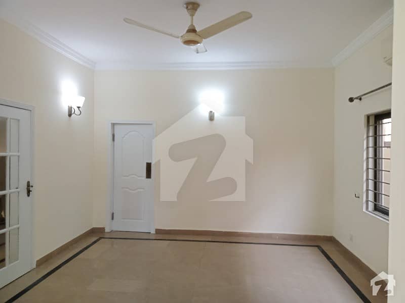 4 Bed Room House For Rent With Ac Installed In Very Prime Location Of Islamabad