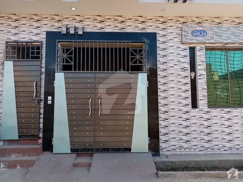 House In Ayub Park For Rent