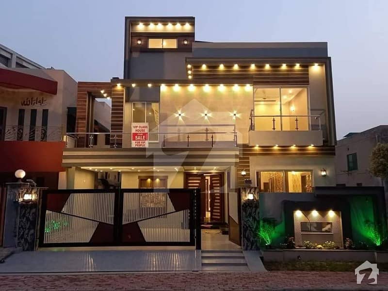 10 Marla House For Sale In Awais Qarni Bahria Town Lahore