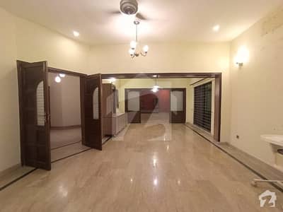 One Kanal Lower Portion For Rent In Dha Ph 8