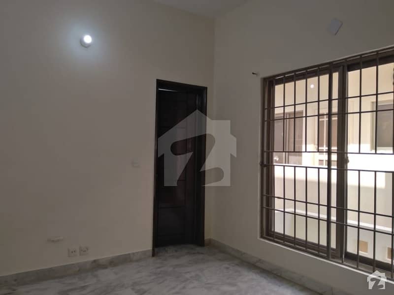 Upper Portion For Rent Situated In Taramrri