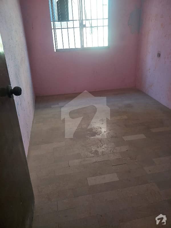 Ideally Located Flat For Sale In Allahwala Town - Sector 31-B Available
