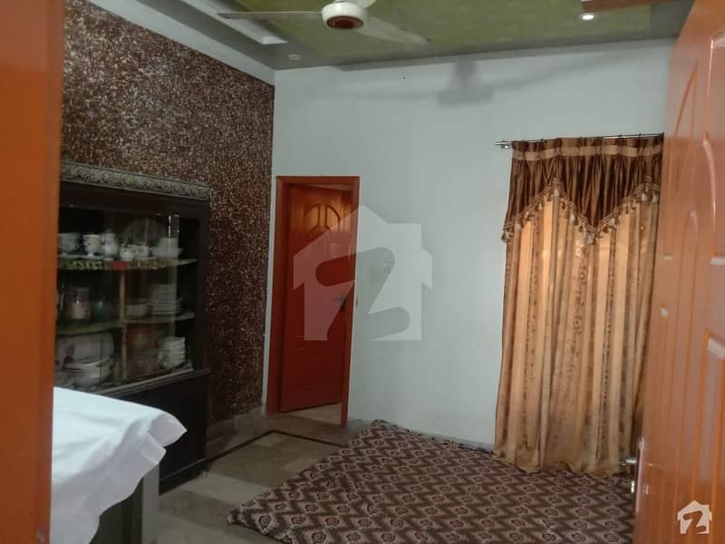 10 Marla Lower Portion In Lahore Is Available For Rent