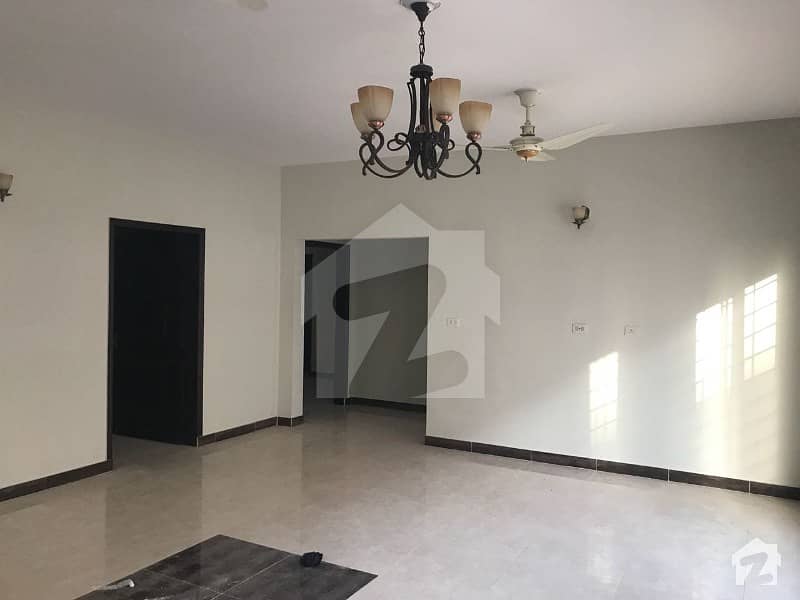 Facing Park Brand New Luxury 11 Marla 3 Bed Room Apartment Available For  Sale In Askari 10 Sec F