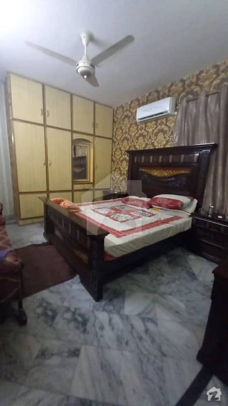 والٹن روڈ لاہور میں 4 کمروں کا 7 مرلہ مکان 1.35 کروڑ میں برائے فروخت۔