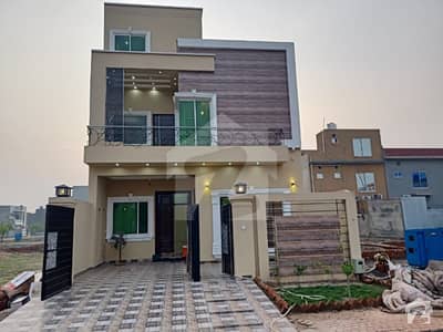 7 Marla Brand New House On 60 Foot Road Near To Park Ready To Shift 7 Marla Brand New House On 60 Foot Road Near To Park Ready To Shift