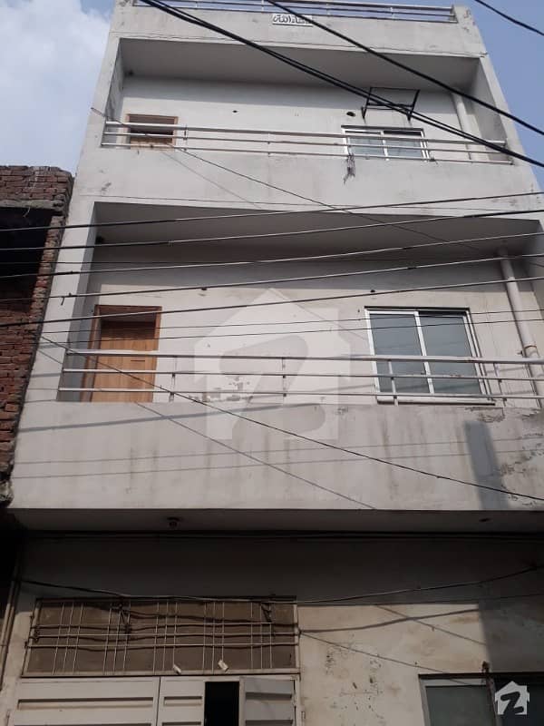 شیرشاہ کالونی - راؤنڈ روڈ لاہور میں 4 کمروں کا 3 مرلہ مکان 87 لاکھ میں برائے فروخت۔