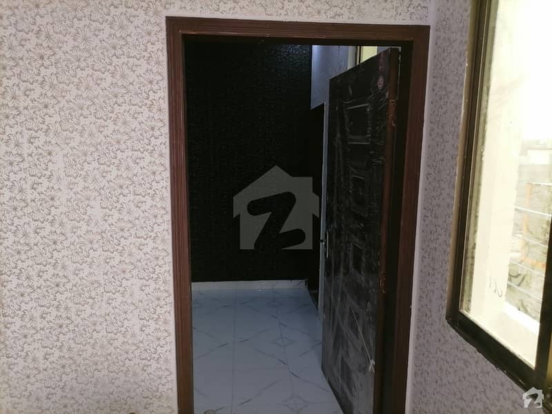 نارتھ ناظم آباد ۔ بلاک بی نارتھ ناظم آباد کراچی میں 3 کمروں کا 8 مرلہ بالائی پورشن 1.8 کروڑ میں برائے فروخت۔