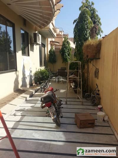 10 Marla RCC Residential house for sale situated at Gulshan-e-Madina opp. Sakhi sultan colony Multan 10 Marla RCC Residential house for sale situated at Gulshan-e-Madina opp. Sakhi sultan colony Multan