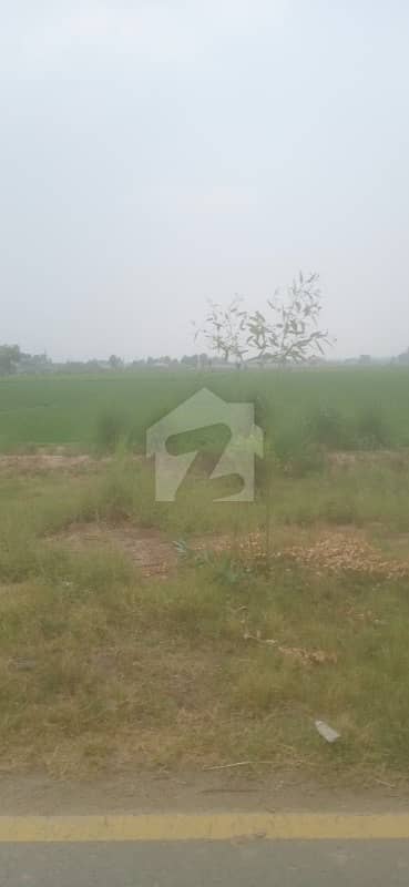 How Much Is 40 Acres Of Land Worth : 40 acres is a good place to start, if you’re trying to get a general feel for the size of land parcels.