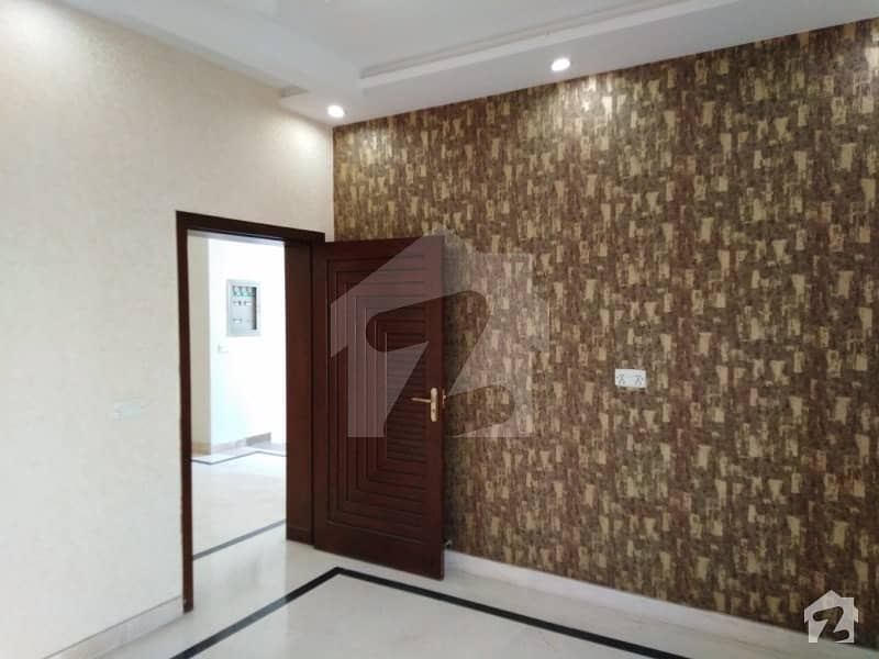 Prominently-Located 5 Marla Upper Portion Available In Johar Town