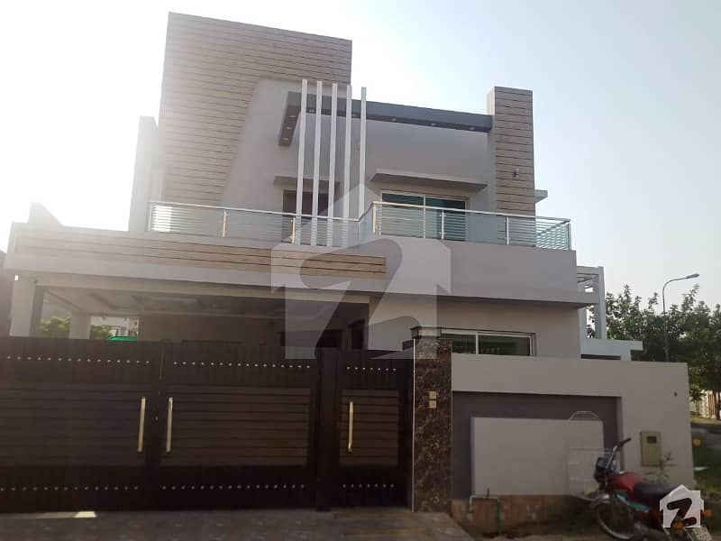 1 Kanal Upper Portion For Rent  In Valencia Housing Society ( Service Charges Applicable )