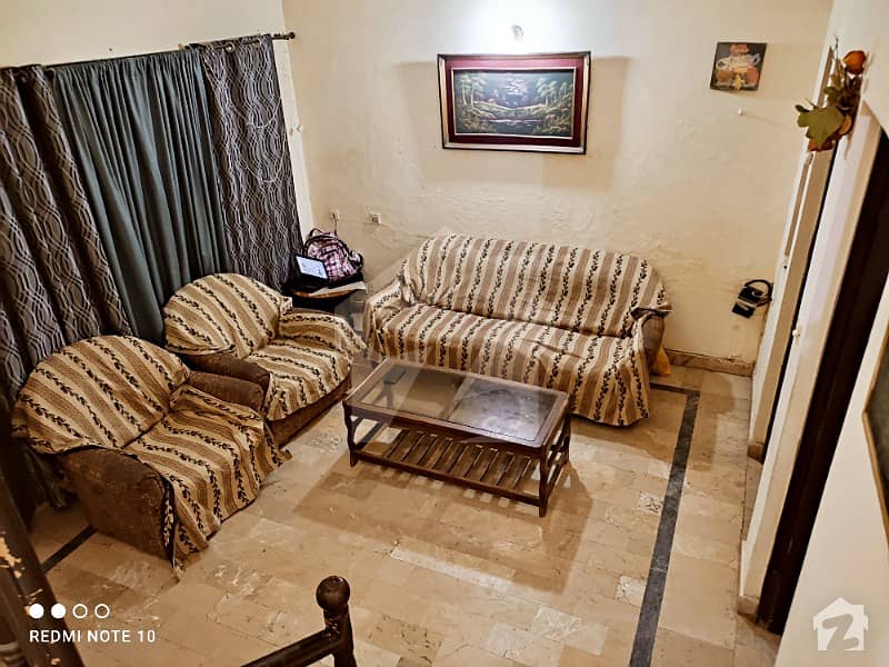 منصورآباد فیصل آباد میں 3 کمروں کا 3 مرلہ مکان 93 لاکھ میں برائے فروخت۔
