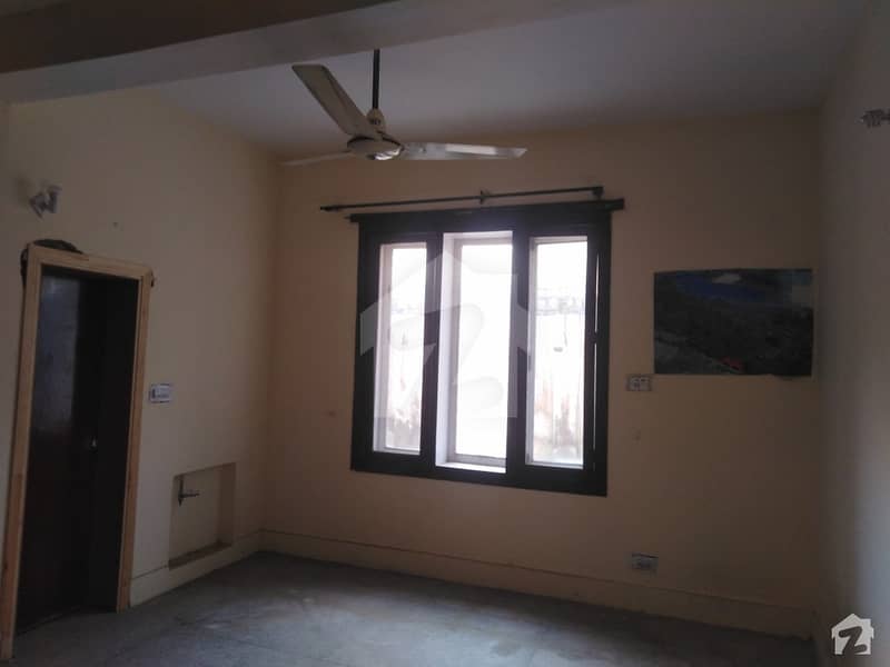 1 Kanal House For Sale In Beautiful Hayatabad