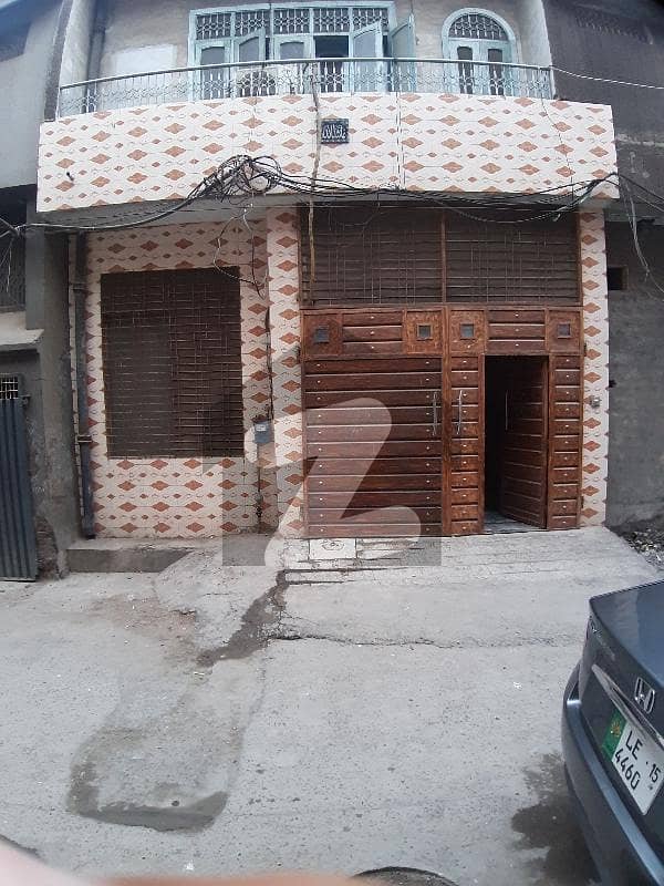 سلطان پورہ لاہور میں 3 کمروں کا 5 مرلہ مکان 1.6 کروڑ میں برائے فروخت۔