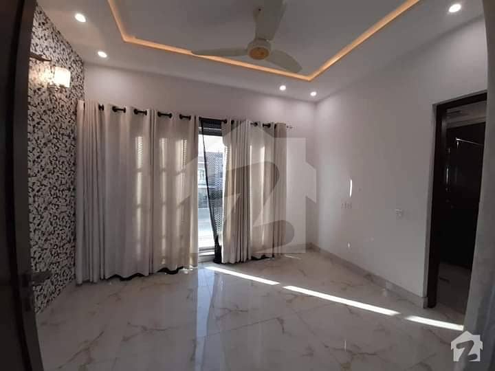 10 Marla House For Sale At Prime Location In Reasonable Price At Very Hot Location