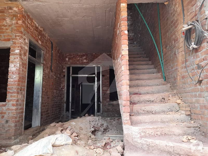 پیرمہرعلی شاہ ٹاؤن راولپنڈی میں 4 کمروں کا 5 مرلہ مکان 65 لاکھ میں برائے فروخت۔