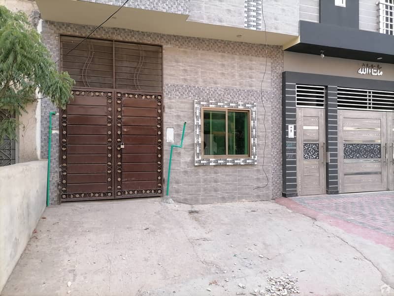 Perfect 3.5 Marla House In Farid Town For Rent