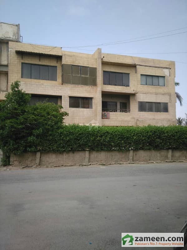 Defence Sea View - Apartment Ground Floor Available For Rent